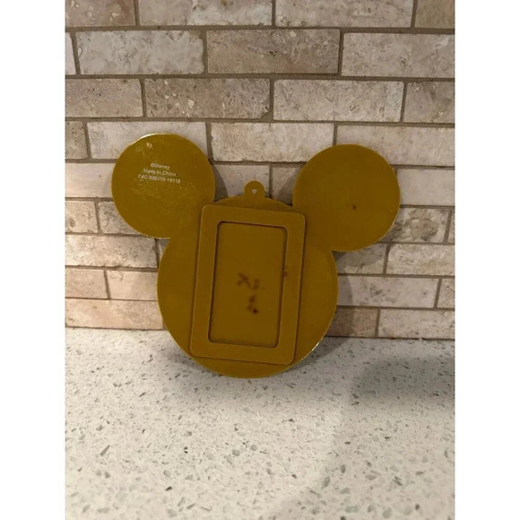 Disney‎ Parks Large Mickey Mouse Snacks Donut Sprinkles ID Holder bk - Picture 2 of 2